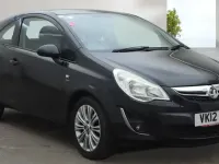 Usado Vauxhall Corsa Active 100 HP (73 kW) 2012 Preto Citadino
