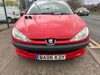 Used Peugeot 206 75 HP (55 kW) 2006 Red Hatchback