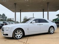 Used Rolls Royce Ghost 563 HP (414 kW) 2010 Mauve/purple Sedan