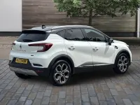 Used Renault Captur Techno 145 HP (106 kW) 2023 White/black SUV