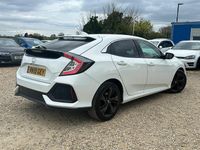 Used Honda Civic SR 2019 White Hatchback