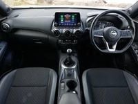 Used Nissan Juke N-Connecta 114 HP (83 kW) 2023 Silver SUV