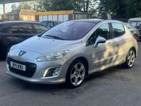 Begagnad Peugeot 308 Allure 2011 Silver Halvkombi