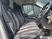 Used Ford Transit Custom Limited 130 HP (95 kW) 2021 Silver Van