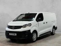 Used Vauxhall Vivaro S 100 HP (73 kW) 2020 White MPV