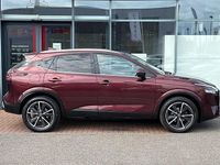 Used Nissan Qashqai Tekna 155 HP (114 kW) 2022 Red SUV