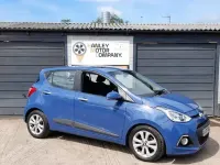 Used Hyundai i10 Premium SE 87 HP (63 kW) 2015 Blue Hatchback