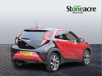 Used Toyota Aygo X 72 HP (52 kW) 2024 Red SUV