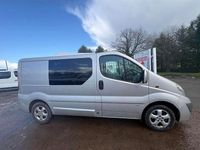 Used Vauxhall Vivaro Sportive 115 HP (84 kW) 2014 Silver MPV