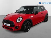 Begagnad Mini Cooper Hatch 2019 Röd Halvkombi
