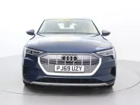 Usado Audi e-tron Advanced 300 kW (408 CV) 2019 Azul SUV