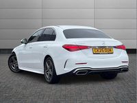 Usado Mercedes C200 AMG line 200 HP (147 kW) 2025 Branco Sedan