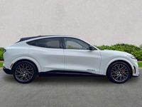 New Ford Mustang Extended Range 487 HP (358 kW) 2025 White Hatchback