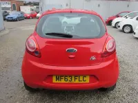 Used Ford Ka 69 HP (50 kW) 2015 Red Hatchback