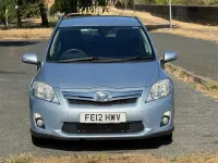 Used Toyota Auris Hybrid 136 HP (100 kW) 2012 Blue Hatchback