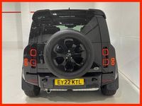 Used Land Rover Defender SE Dynamic 250 HP (183 kW) 2022 Black SUV