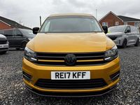 Used VW Caddy Highline 102 HP (75 kW) 2017 Yellow MPV