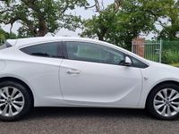 Second-hand Vauxhall Astra GTC SRi 140 CP (102 kW) 2013 Alb Hatchback