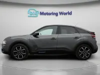 Used Citroën e-C4 Shine 100 kW (136 HP) 2023 Hatchback