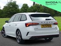 Używany Skoda Octavia vRS 265 KM (194 kW) 2025 Biały Kombi