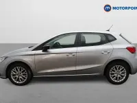 Begagnad Seat Ibiza SE Technology 2019 Silver Halvkombi