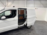 Used Ford Transit Connect Limited 120 HP (88 kW) 2022 White MPV