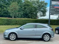 Used Vauxhall Astra Design Edition 2009 Silver Hatchback