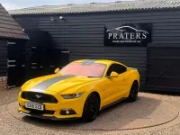 Used Ford Mustang GT 416 HP (305 kW) 2016 Yellow Coupe