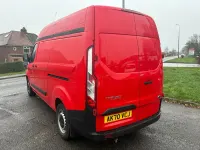 Usado Ford Transit Custom 130 CV (95 kW) 2020 Rojo Van