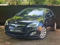 Used Vauxhall Astra 115 HP (84 kW) 2010 Black Hatchback