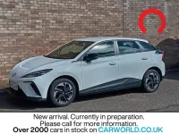 Used MG MG4 EV SE 125 kW (170 HP) 2023 White Hatchback