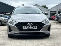 Used Hyundai i20 Premium 100 HP (73 kW) 2022 Bronze Hatchback