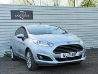 Used Ford Fiesta Titanium 125 HP (91 kW) 2013 Silver Hatchback