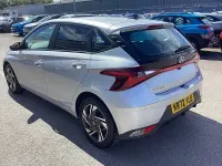 Used Hyundai i20 SE 100 HP (73 kW) 2023 Silver Hatchback