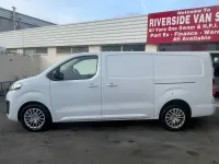 Used Vauxhall Vivaro 100 HP (73 kW) 2023 White MPV