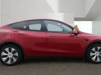 Used Tesla Model Y Long Range AWD 378 kW (514 HP) 2022 Red SUV