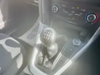 Begagnad Ford Focus Zetec 115 HK (84 kW) 2015 Silver Halvkombi