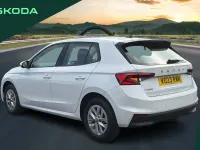 Gebraucht Skoda Fabia Comfort 79 PS (58 kW) 2023 Weiß Kleinwagen