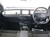 Used Citroën C4 Flair 2017 White SUV