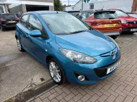 Gebraucht Mazda 2 Inclusive 95 PS (69 kW) 2011 Blau Kleinwagen