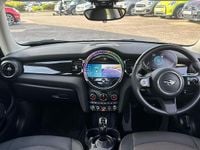 Usado Mini Cooper Classic 136 CV (100 kW) 2022 Azul Utilitario