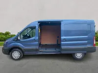Begagnad Ford E-Transit Trend 2024 Blå Van