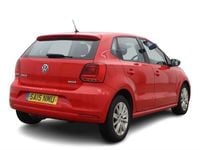 Used VW Polo SE 60 HP (44 kW) 2015 Red Hatchback
