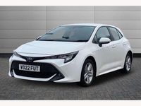 Used Toyota Corolla 122 HP (89 kW) 2022 White Hatchback