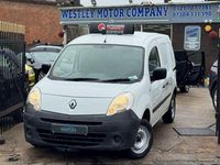 Used Renault Kangoo 75 HP (55 kW) 2013 White MPV
