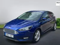 Used Ford Focus Zetec 125 HP (91 kW) 2017 Blue Hatchback