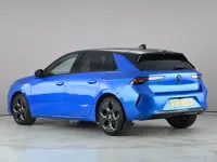 Second-hand Vauxhall Astra GS Line 2022 Albastru Hatchback