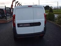 Used Fiat Doblò 105 HP (77 kW) 2019 White MPV