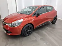 Used Renault Clio IV Dynamique 90 HP (66 kW) 2015 Red Hatchback