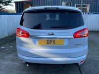 Używany Ford S-MAX Titanium X 163 KM (119 kW) 2015 Biały Minivan